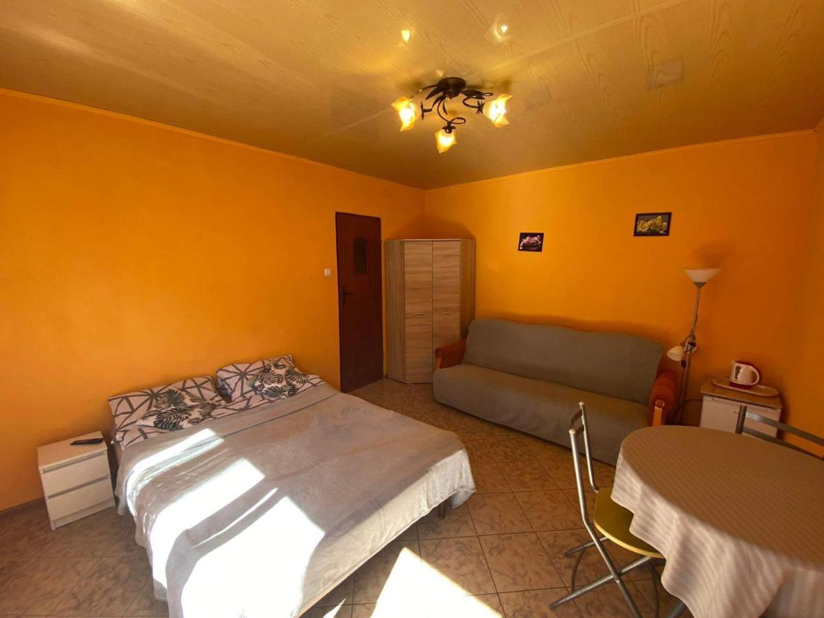 Pokoje Goscinne Marcin Łeba Exterior foto